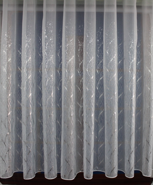 Záclona - bílý podklad, stříbrný, vlnkový vzor, metráž - č.2